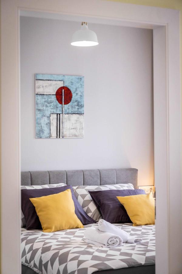 Deluxe Apartman Egle1 I Studio Egle 2 Whit A Private Parking Zagreb Exterior photo